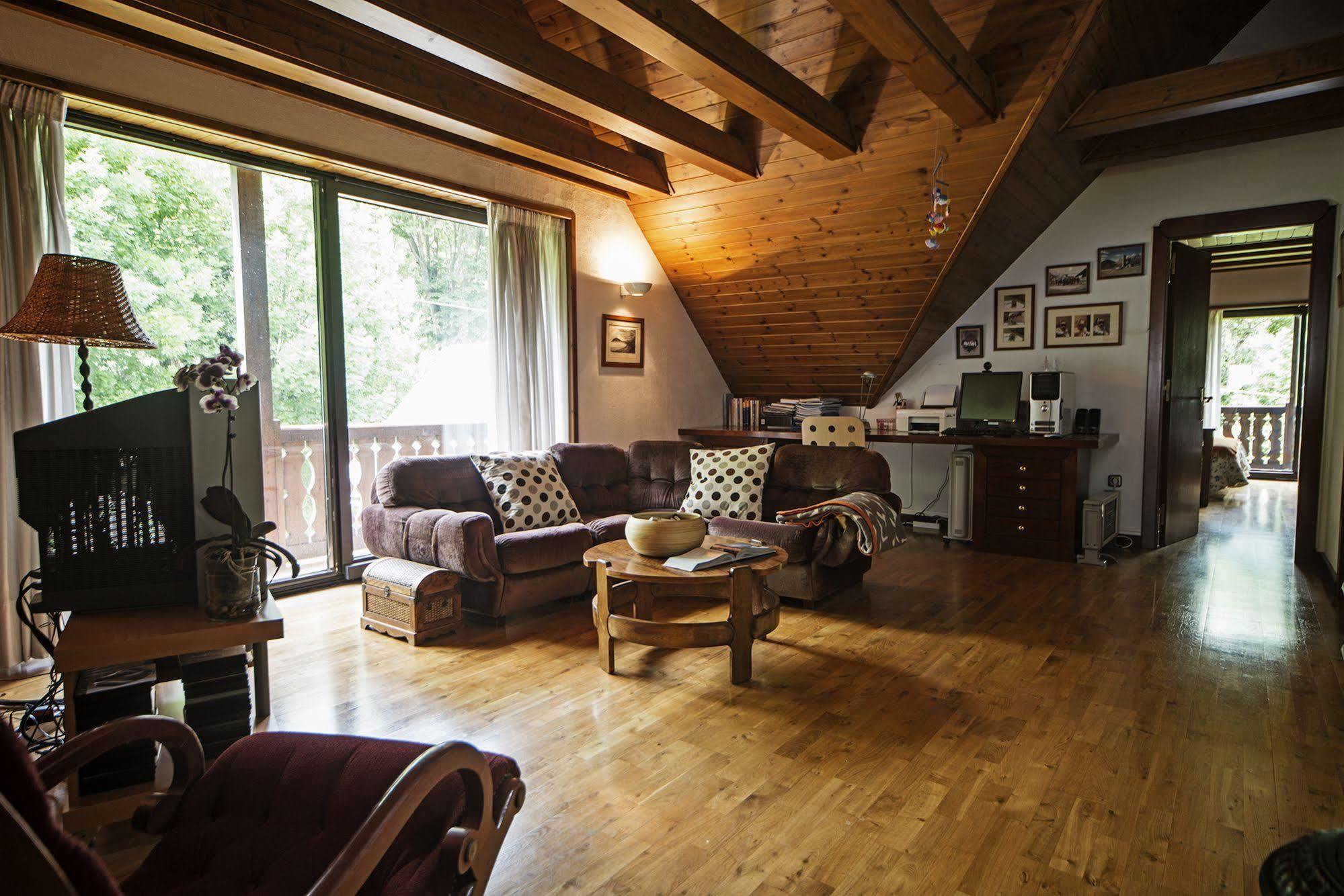 Chalet Casa Pepe เบียญา ภายนอก รูปภาพ